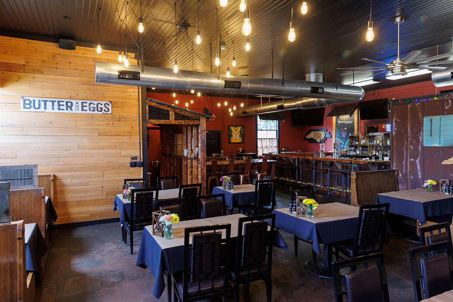 Brown Butcher Paper is a Rustic Trend in the Food Service Industry